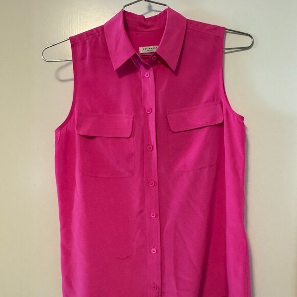 Equipment XS 100% silk sleeveless fuchsia blouse - Picture 3 of 8